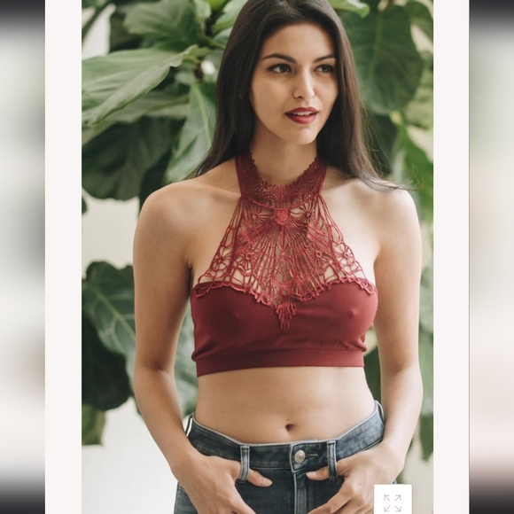 Dusty rose baroque high neck bralette - Picture 10 of 11